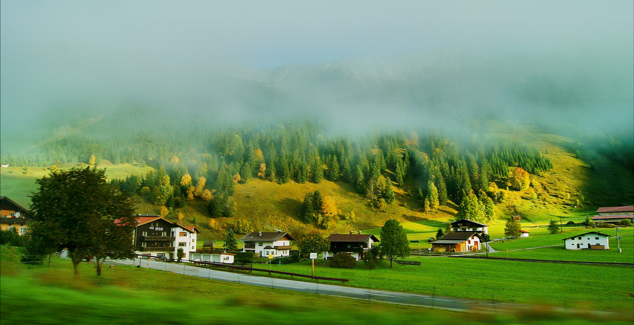 Sony SLT-A33 sample photo. Village photography