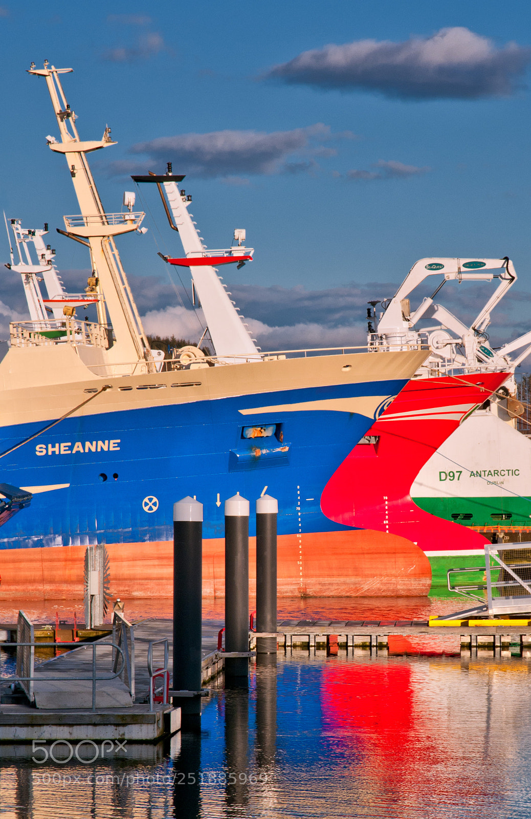 Nikon D300S sample photo. Harbour colour photography