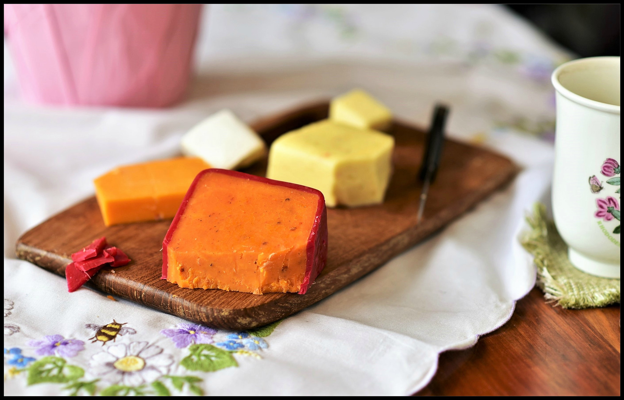 Nikon AF-S Nikkor 85mm F1.8G sample photo. The cheese board photography