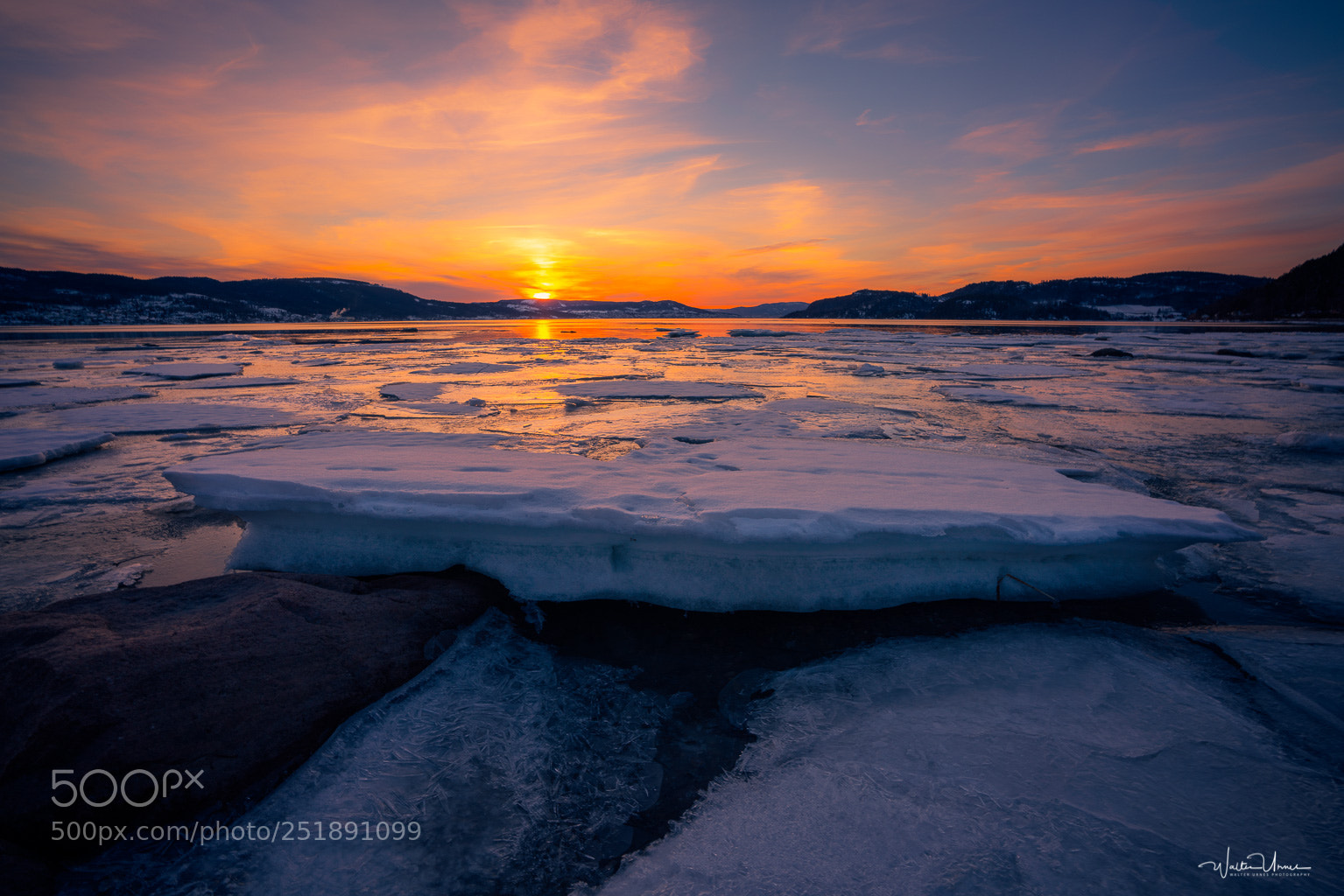 Sony a7R III sample photo. Setting sun photography