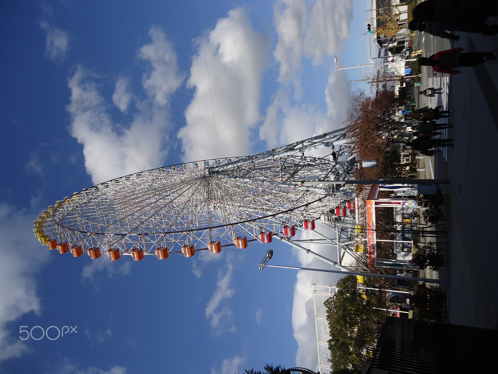 Sony Cyber-shot DSC-W530 sample photo. Ferris wheel photography