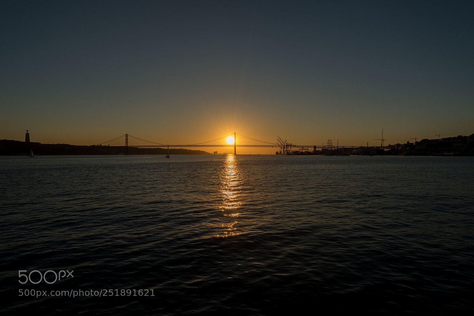 Nikon D7500 sample photo. Sunset over lisboa bay photography