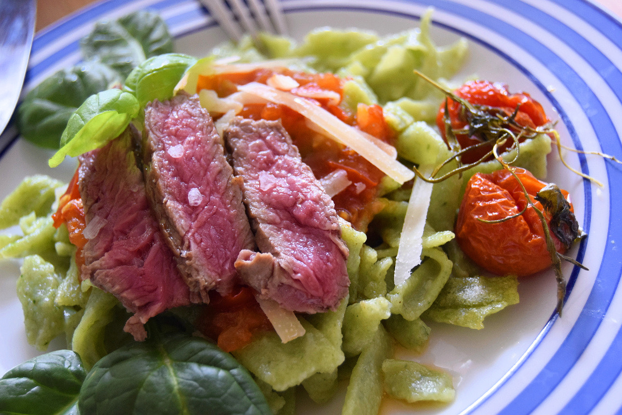 Nikon D3300 sample photo. Steakbreak photography