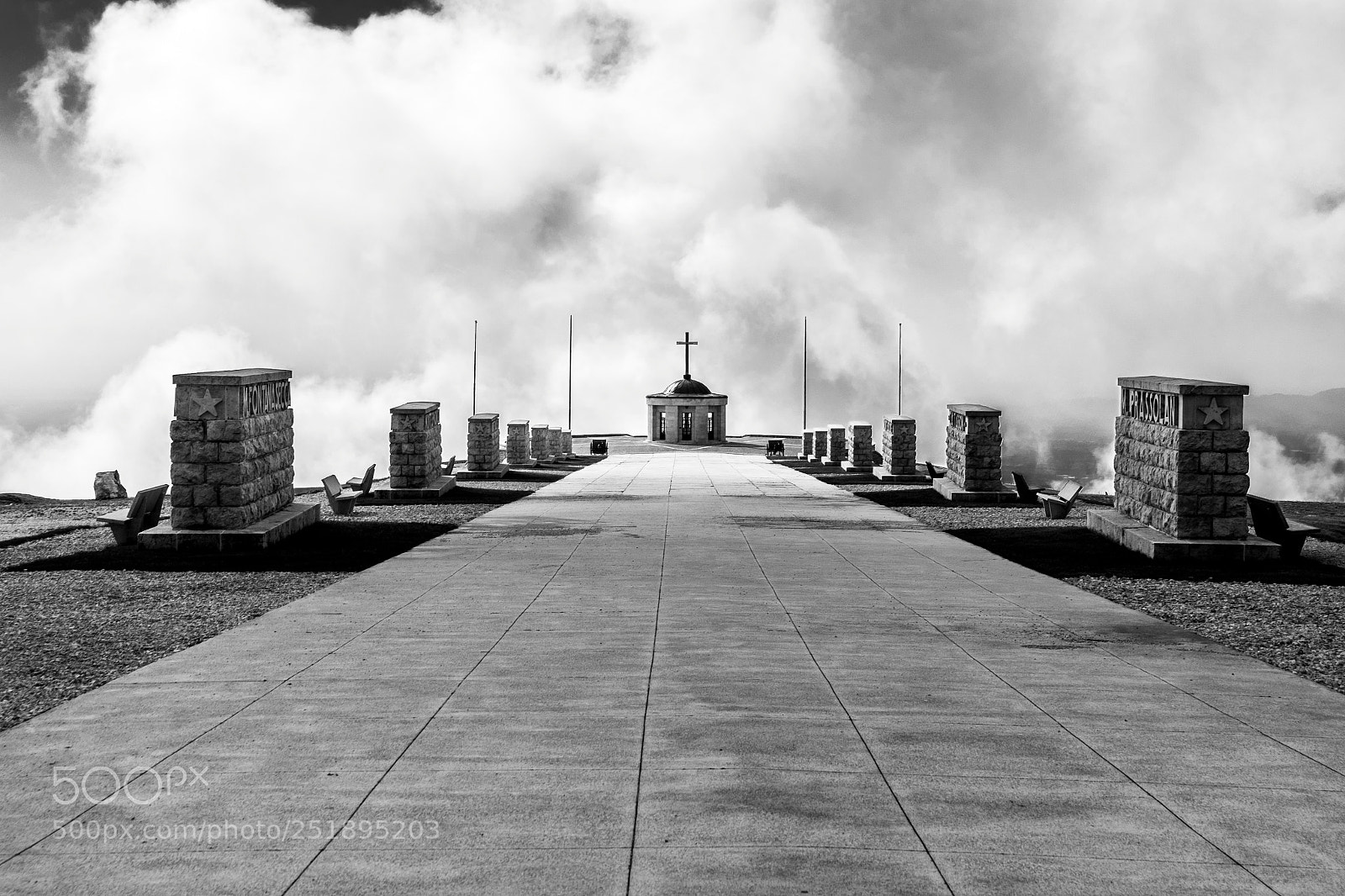 Fujifilm X-T10 sample photo. Sacrario montegrappa veneto photography