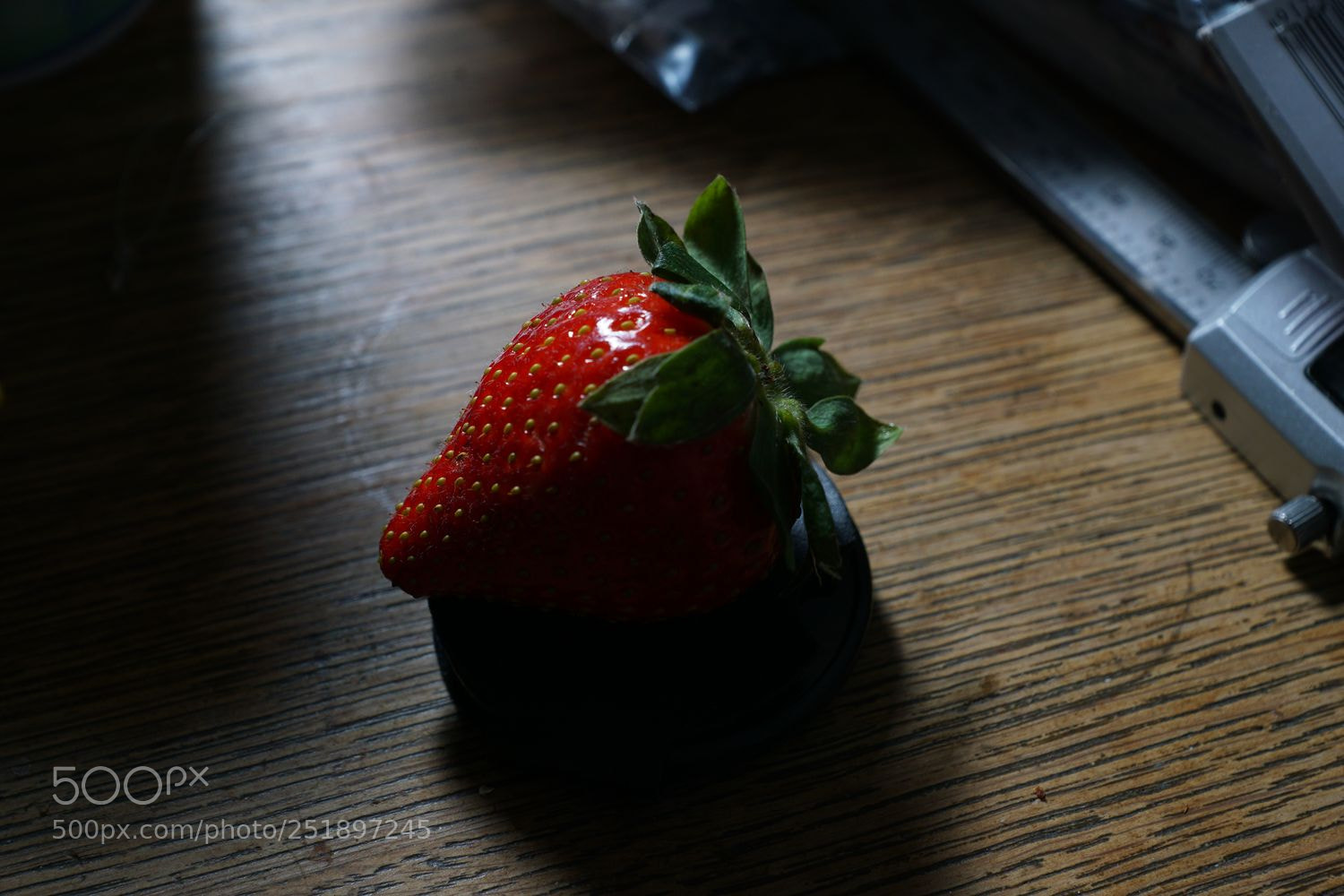 Sony DT 16-50mm F2.8 SSM sample photo. Erdbeere photography