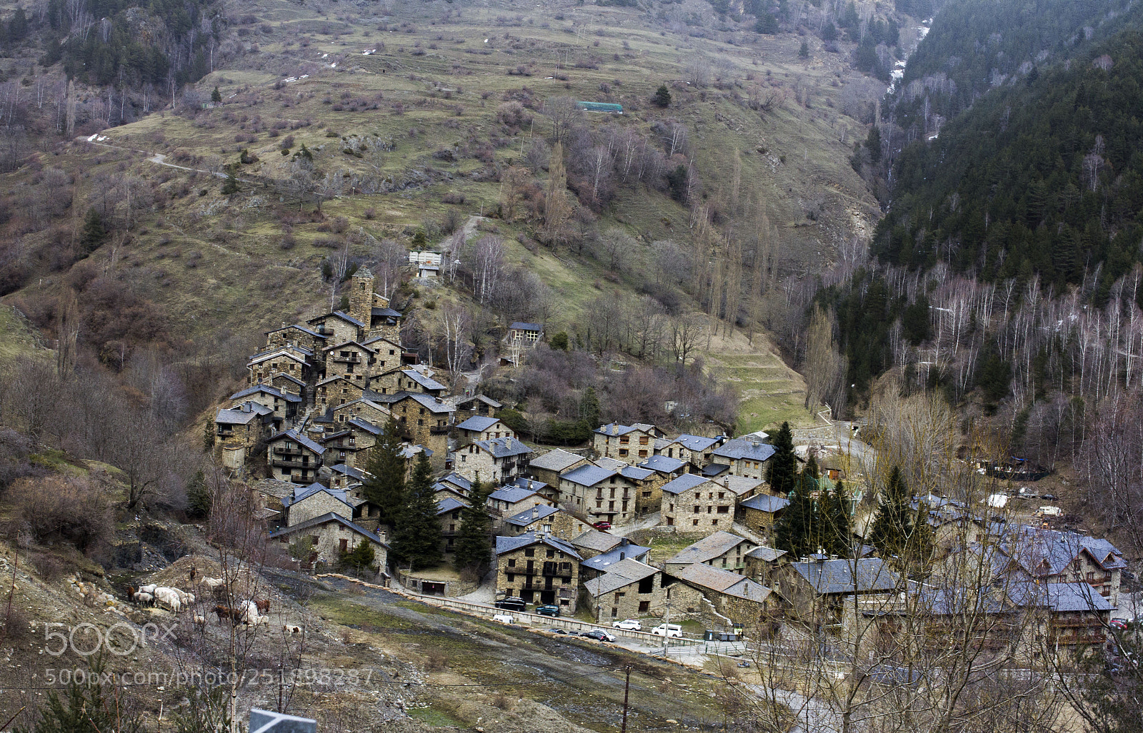Canon EOS 7D sample photo. Town photography