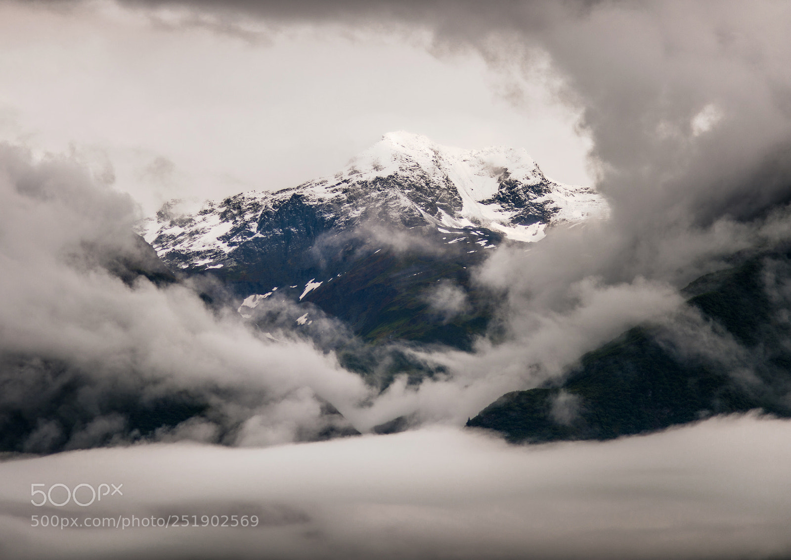 Nikon D700 sample photo. Atmospheric alaska photography