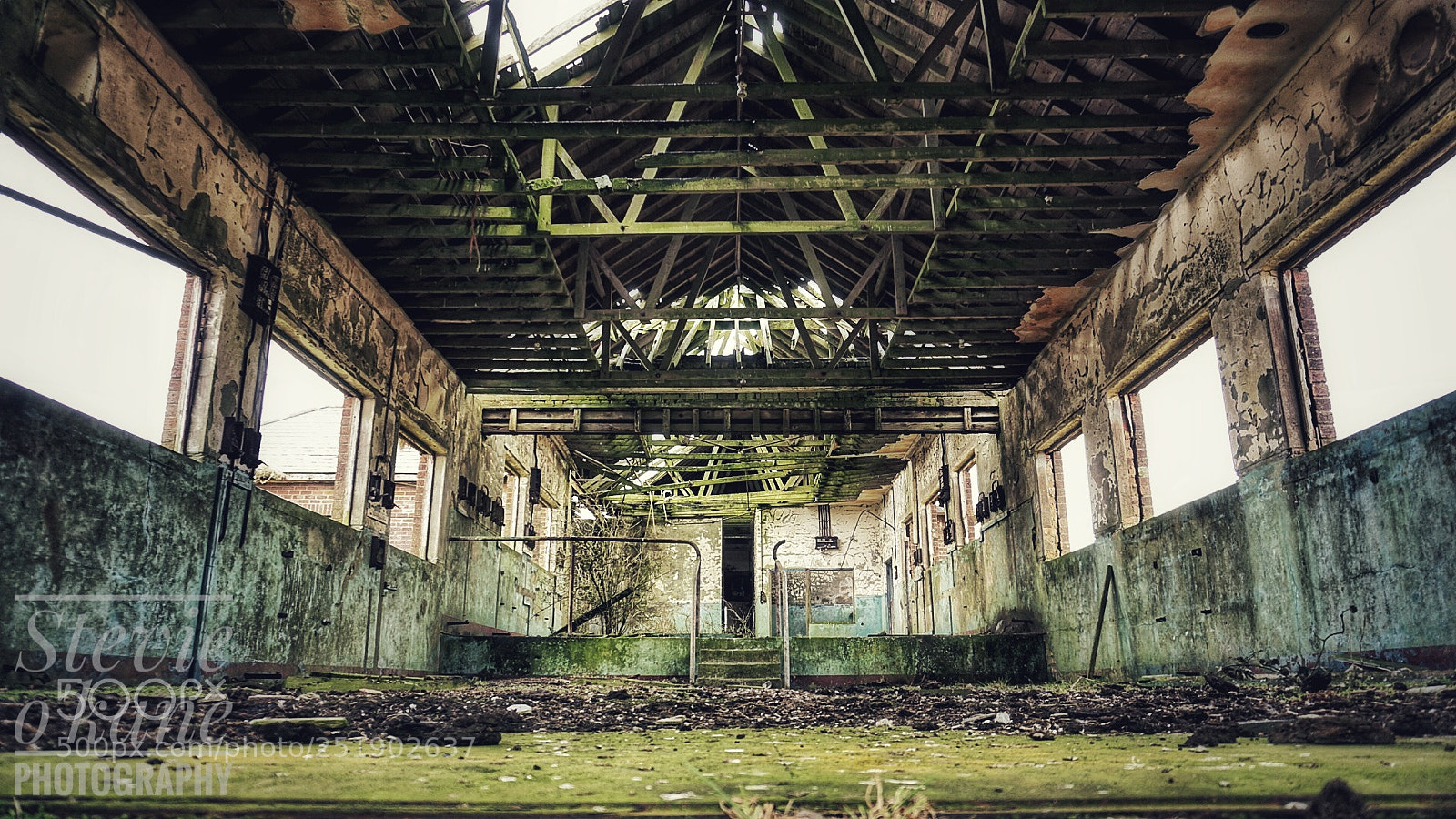 Sony a6000 sample photo. Abandoned photography