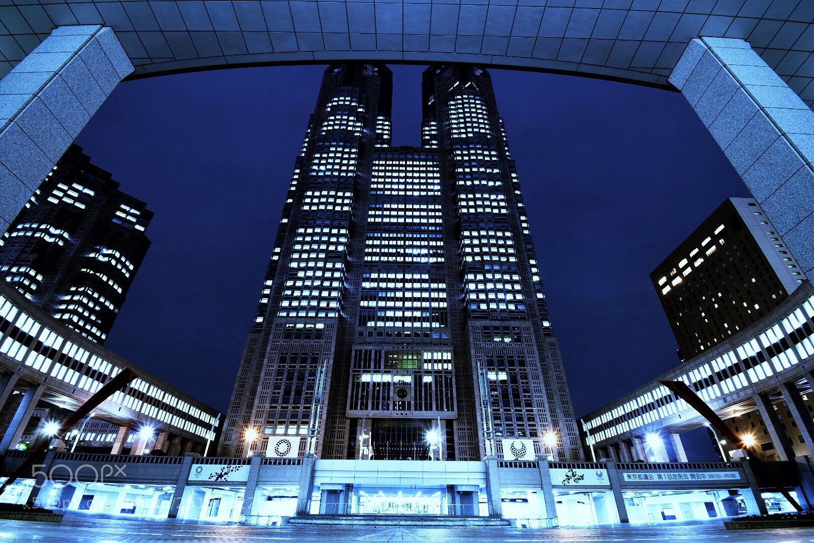 Nikon D7500 sample photo. ✨✨凹✨✨ .
tokyo metropolitan government building photography