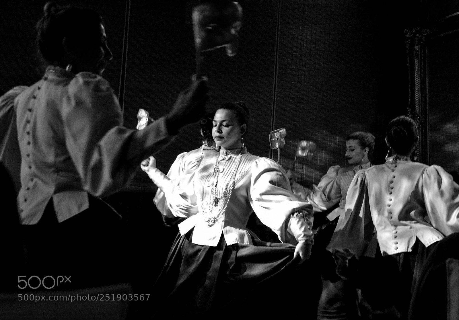 Nikon D3100 sample photo. Dancer b&w photography