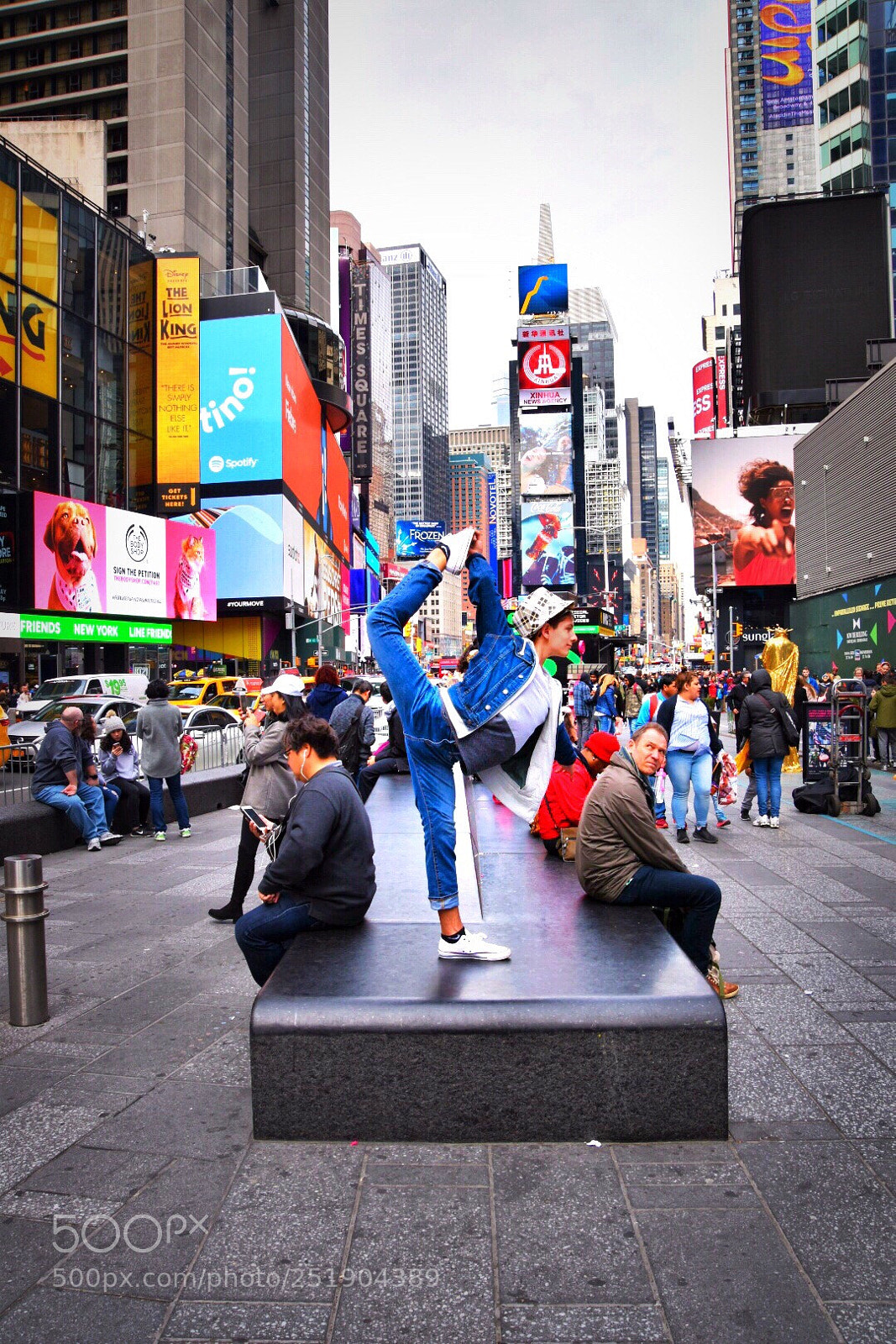 Nikon D5600 sample photo. City scorpion  photography