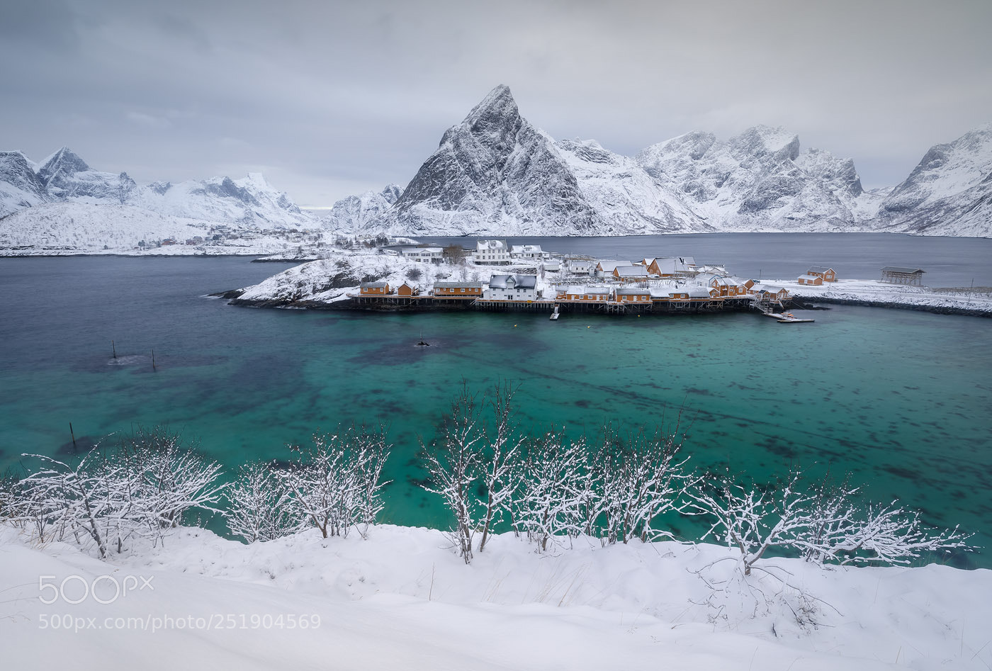 Canon EOS 5D Mark IV sample photo. The white sakrisøy photography