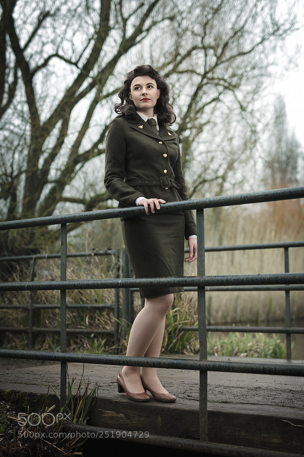 Canon EOS 5DS sample photo. Missing her shield photography