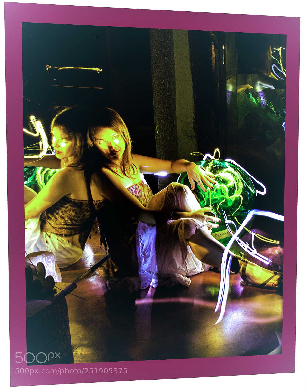 Canon EOS 550D (EOS Rebel T2i / EOS Kiss X4) sample photo. Lightpainting photography
