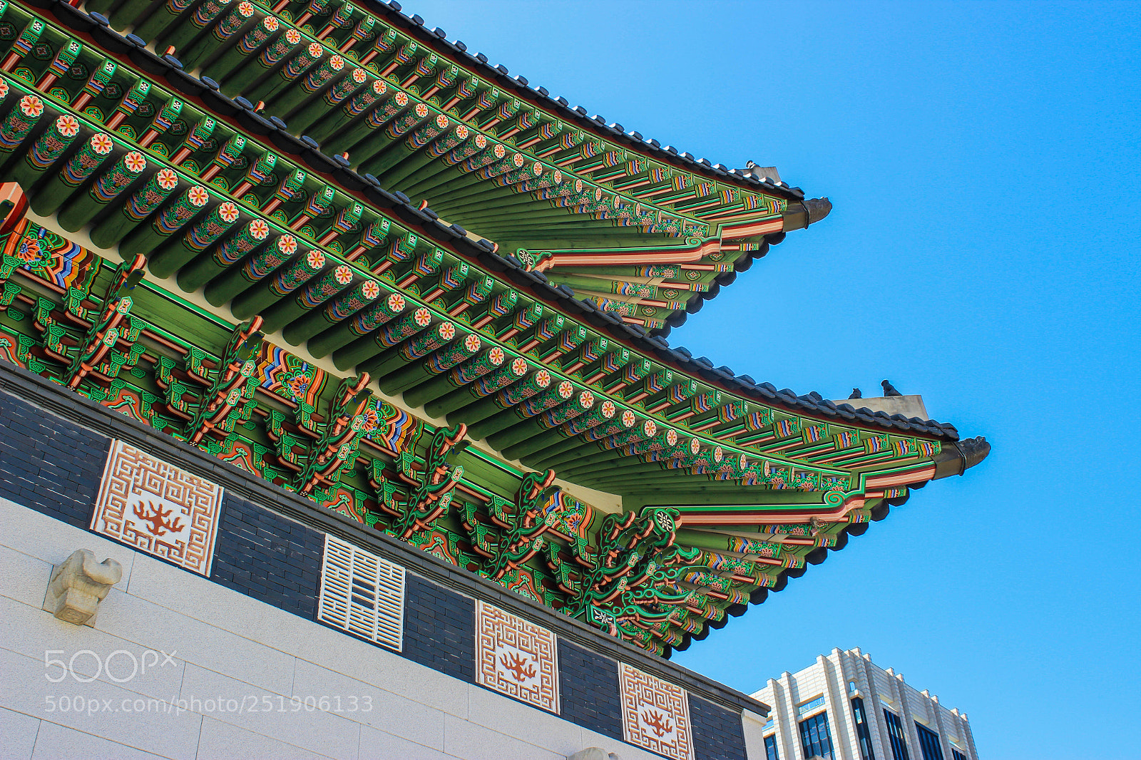 Canon EOS 600D (Rebel EOS T3i / EOS Kiss X5) sample photo. Gyeongbokgung palace architecture photography