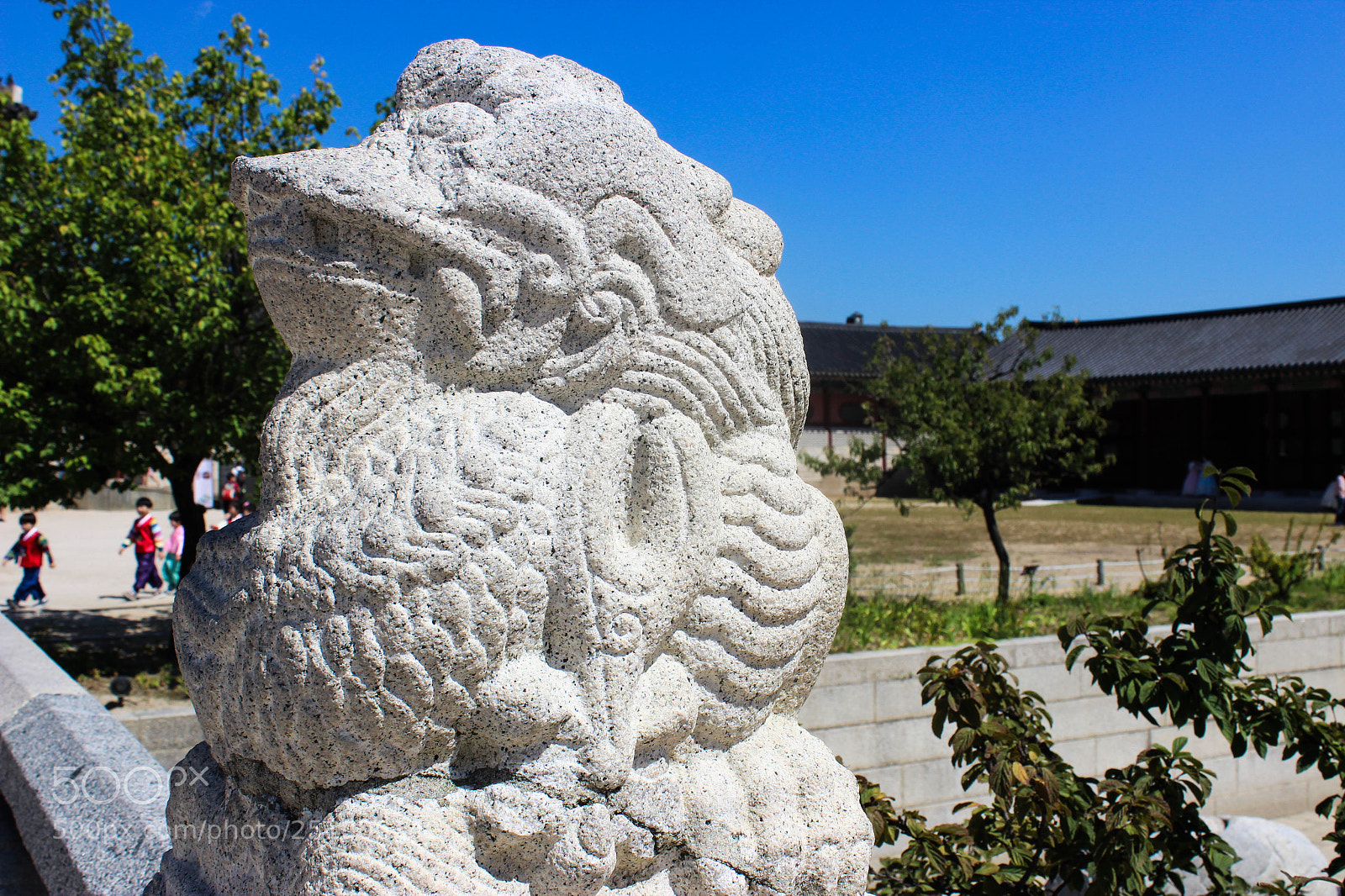 Canon EOS 600D (Rebel EOS T3i / EOS Kiss X5) sample photo. Gyeongbokgung palace sculpture photography