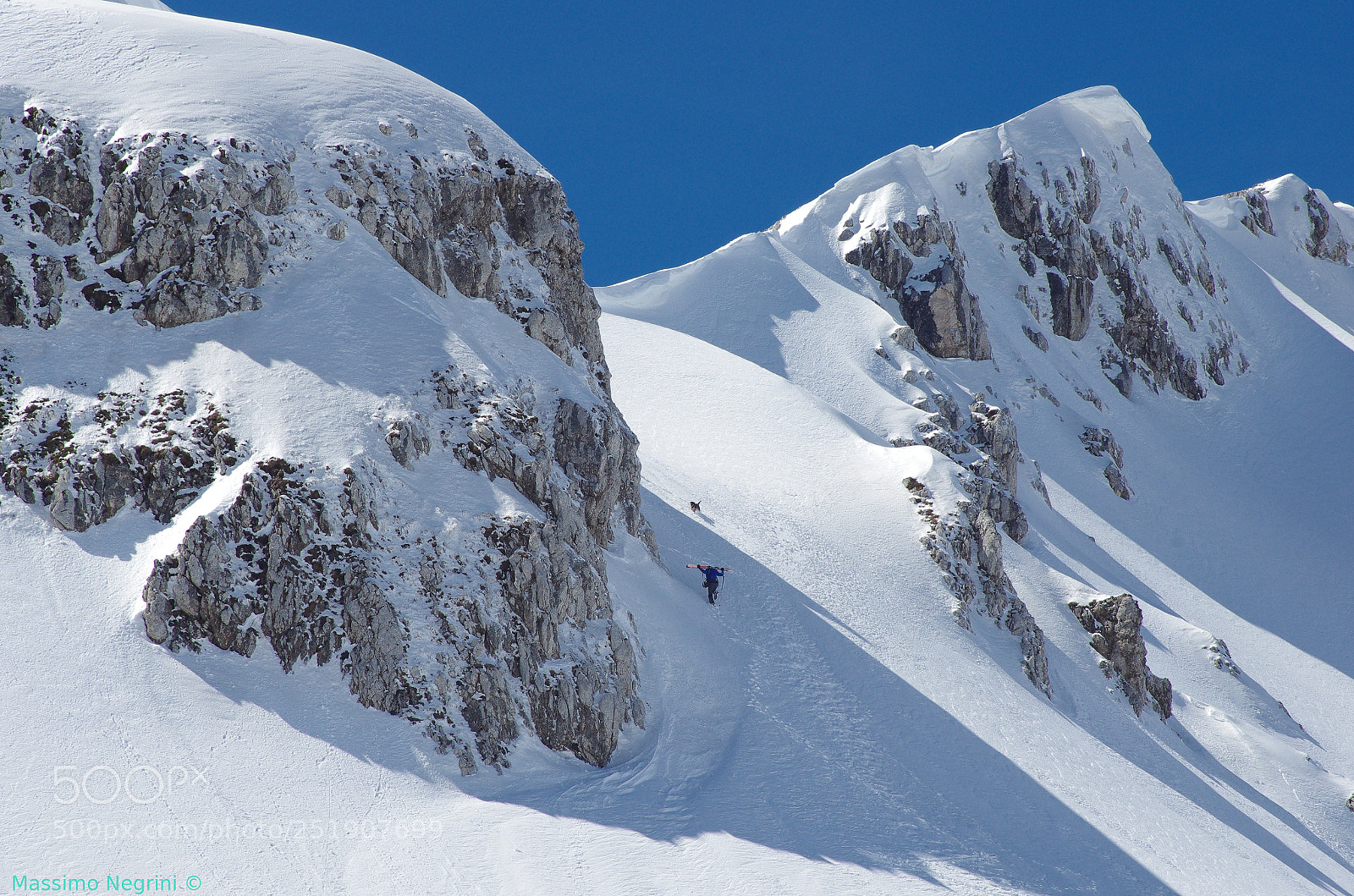 Pentax K-5 IIs sample photo. To the ridge photography