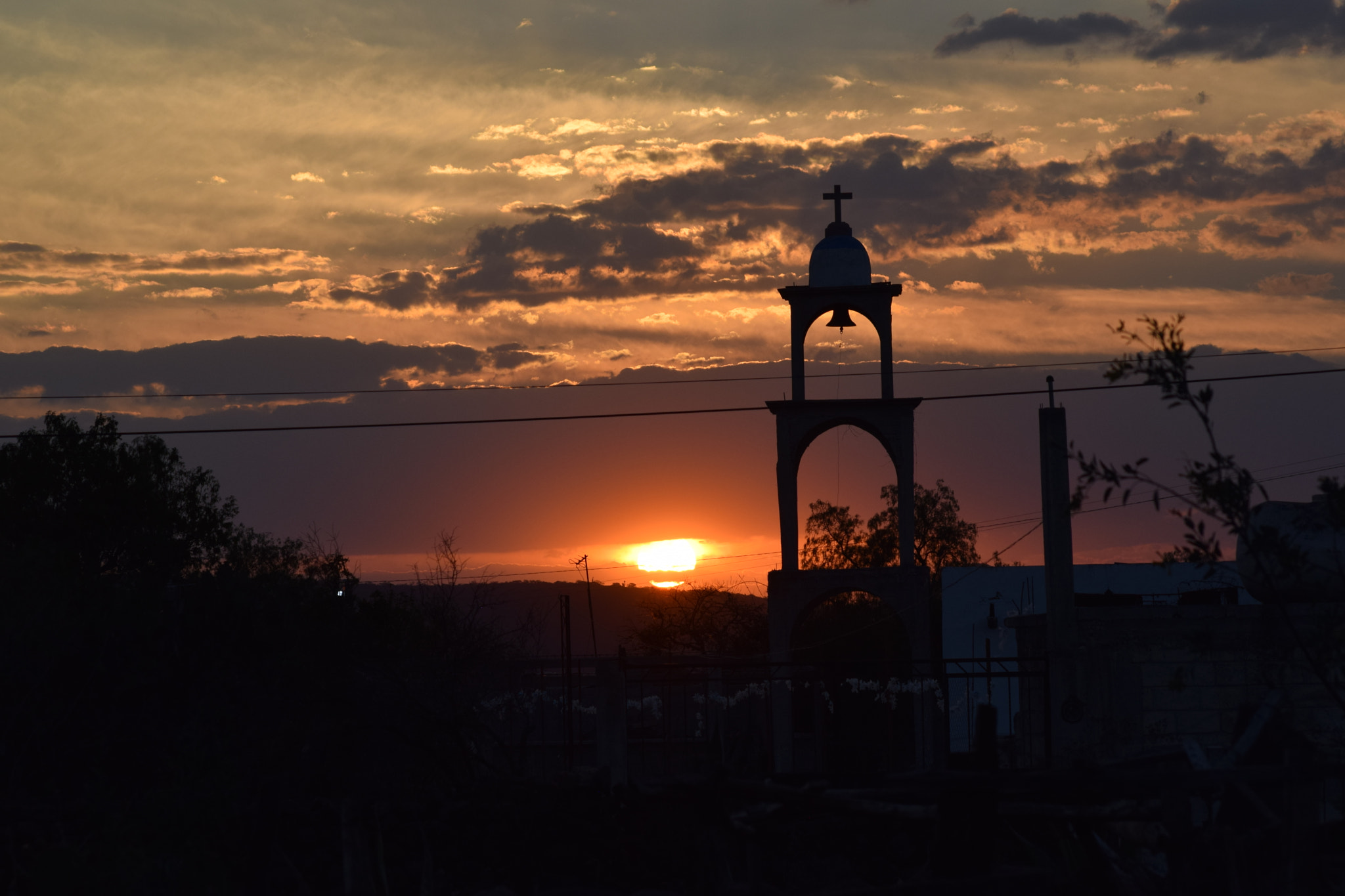 Nikon D3300 + Sigma 70-300mm F4-5.6 APO DG Macro sample photo. Atardecer en san jose atlan photography