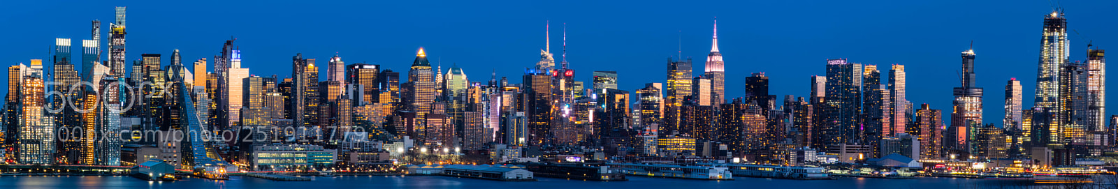 Canon EOS 5D Mark IV sample photo. Nyc blue hours from photography