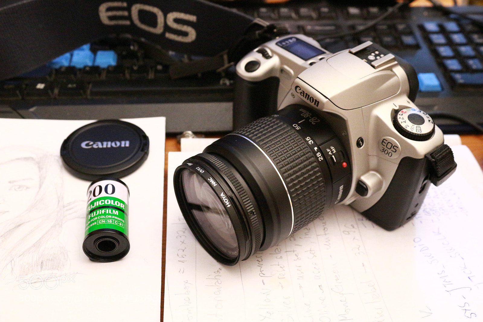 Canon EOS 100D (EOS Rebel SL1 / EOS Kiss X7) sample photo. Another roll of fujicolor photography