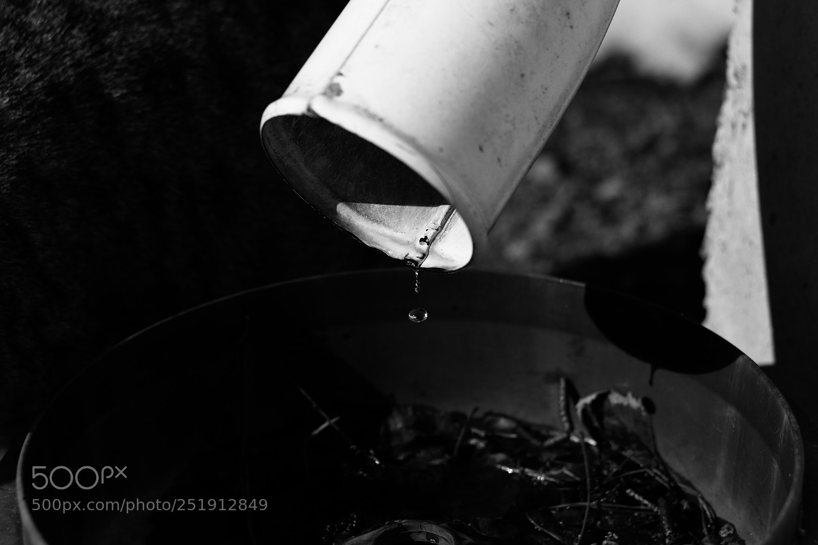 Canon EOS 7D sample photo. Drainpipe photography