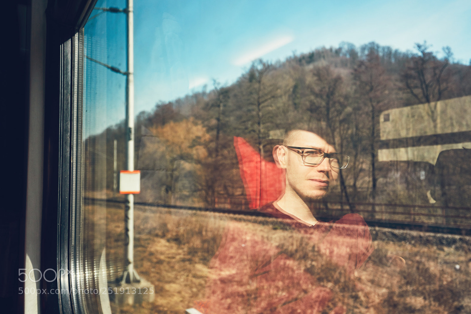 Canon EOS 5D Mark IV sample photo. Young man traveling by photography