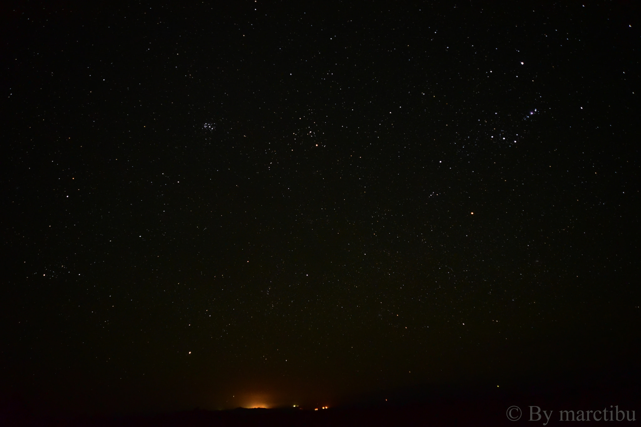 AF Zoom-Nikkor 24-120mm f/3.5-5.6D IF sample photo. Starry night photography