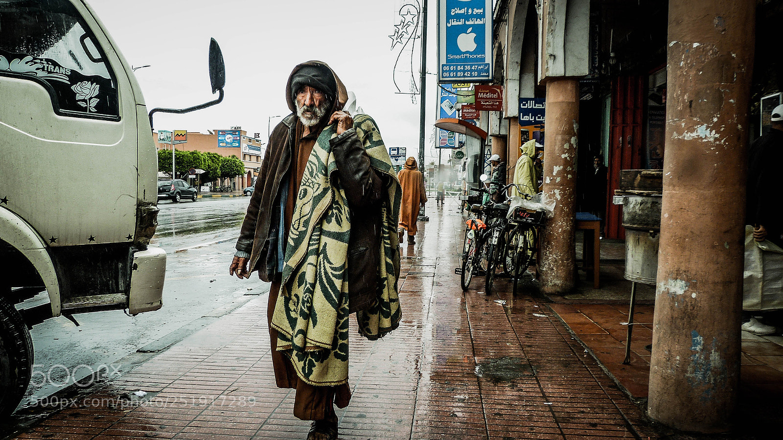 Panasonic Lumix DMC-FZ150 sample photo. Hobo photography