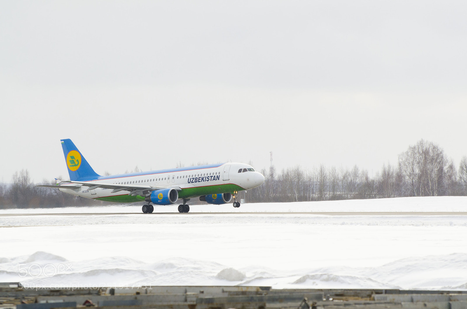 Nikon D7000 sample photo. Uk32016 uzbekistan airways airbus photography