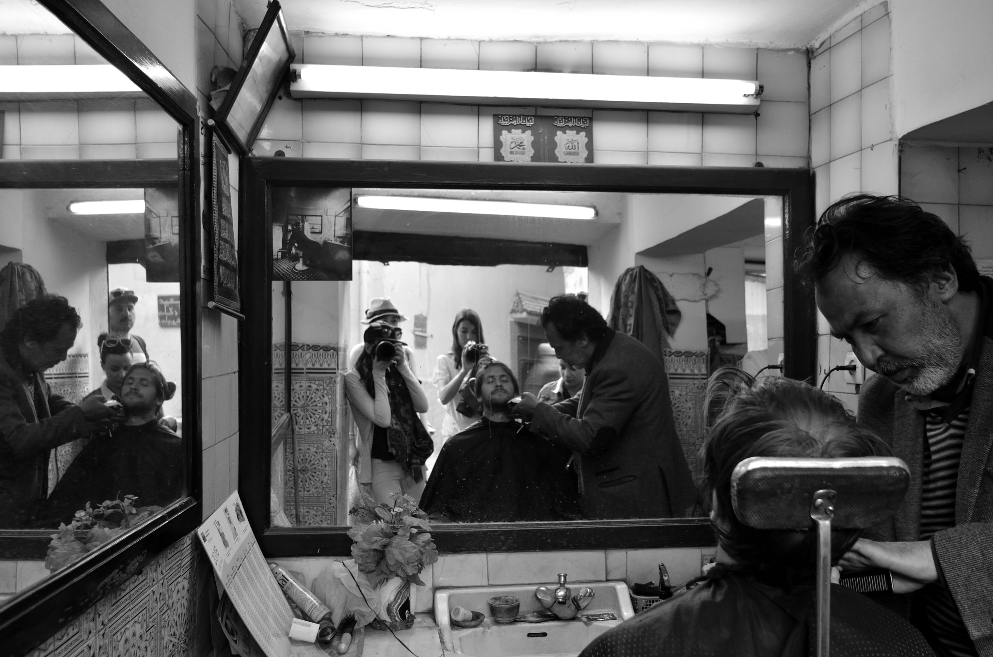 Nikon D5100 sample photo. Moroccan barbershop photography