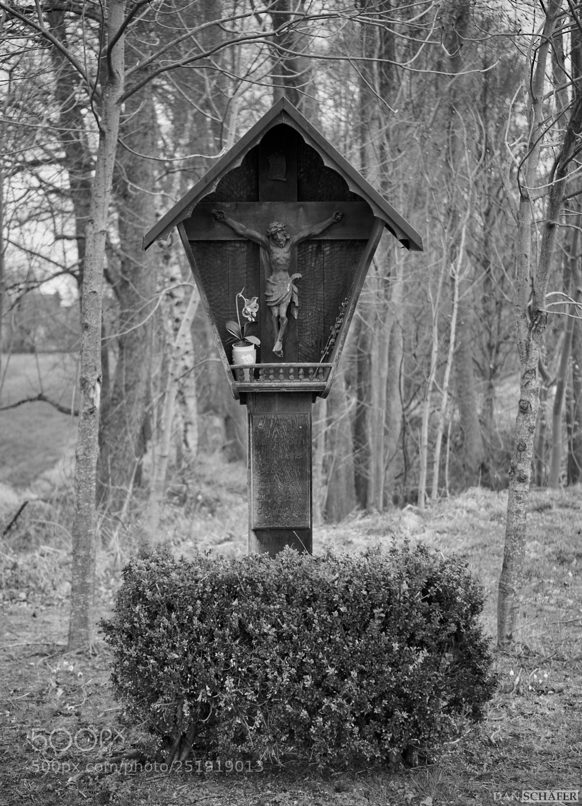 Sony a6000 sample photo. Easter in black and photography