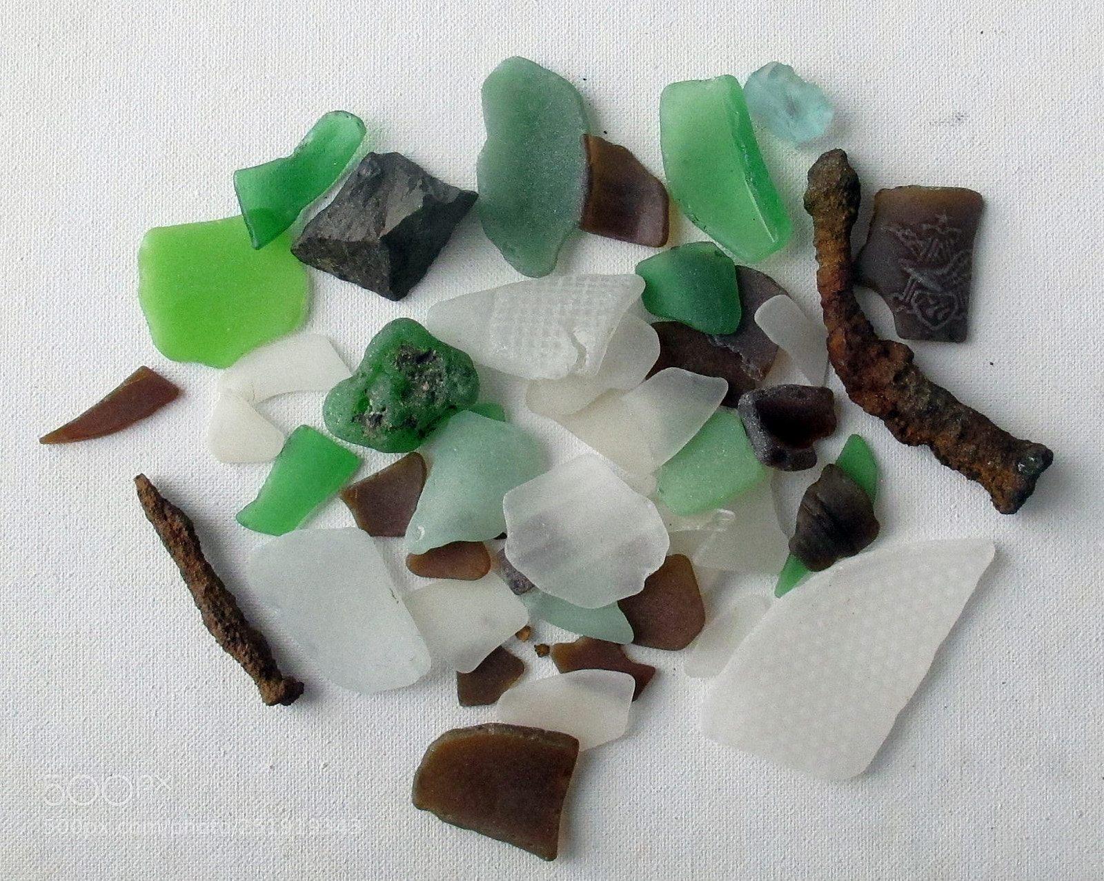 Canon PowerShot G12 sample photo. Beach finds photography