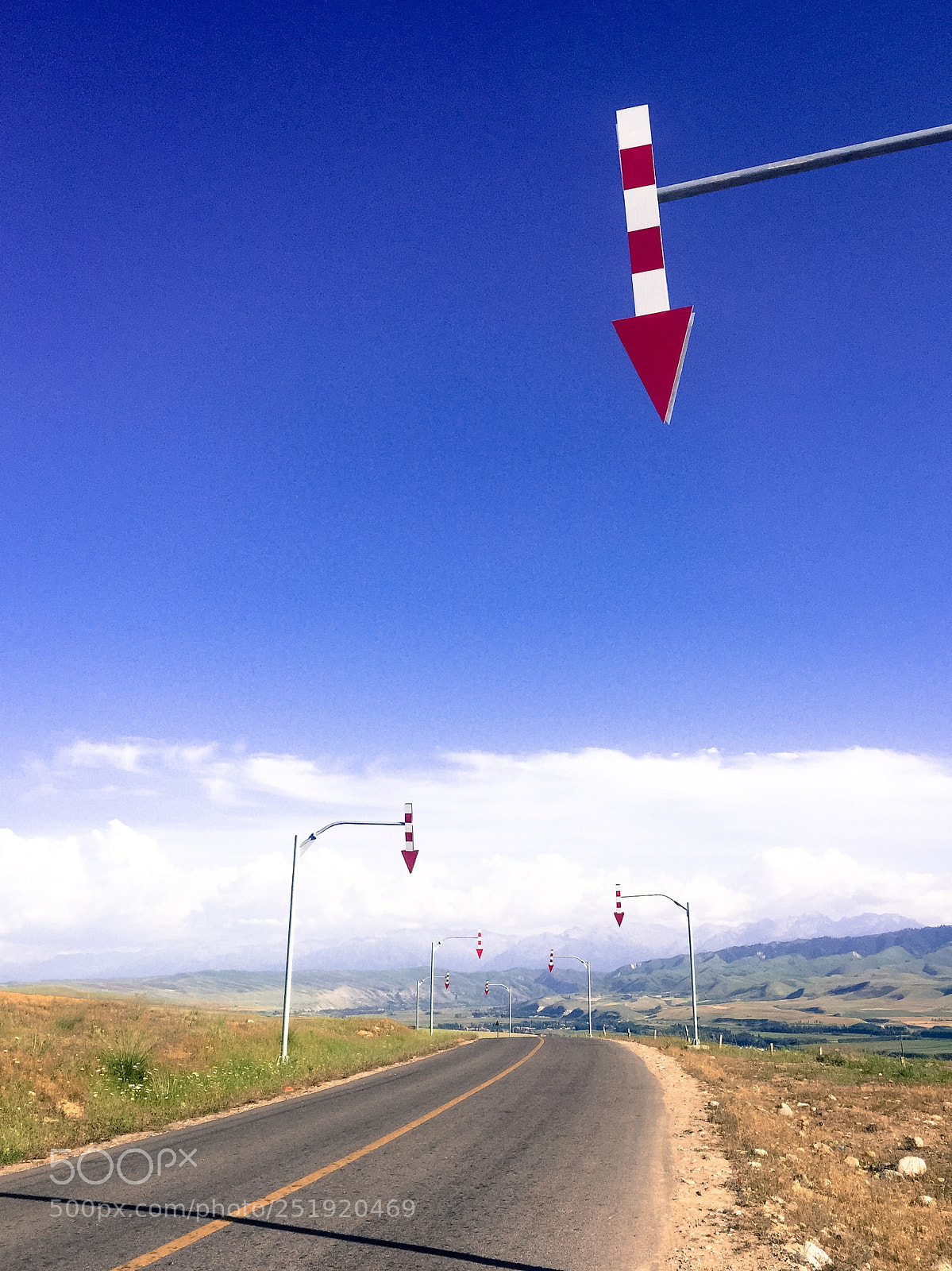 Apple iPhone 6 sample photo. Road photography