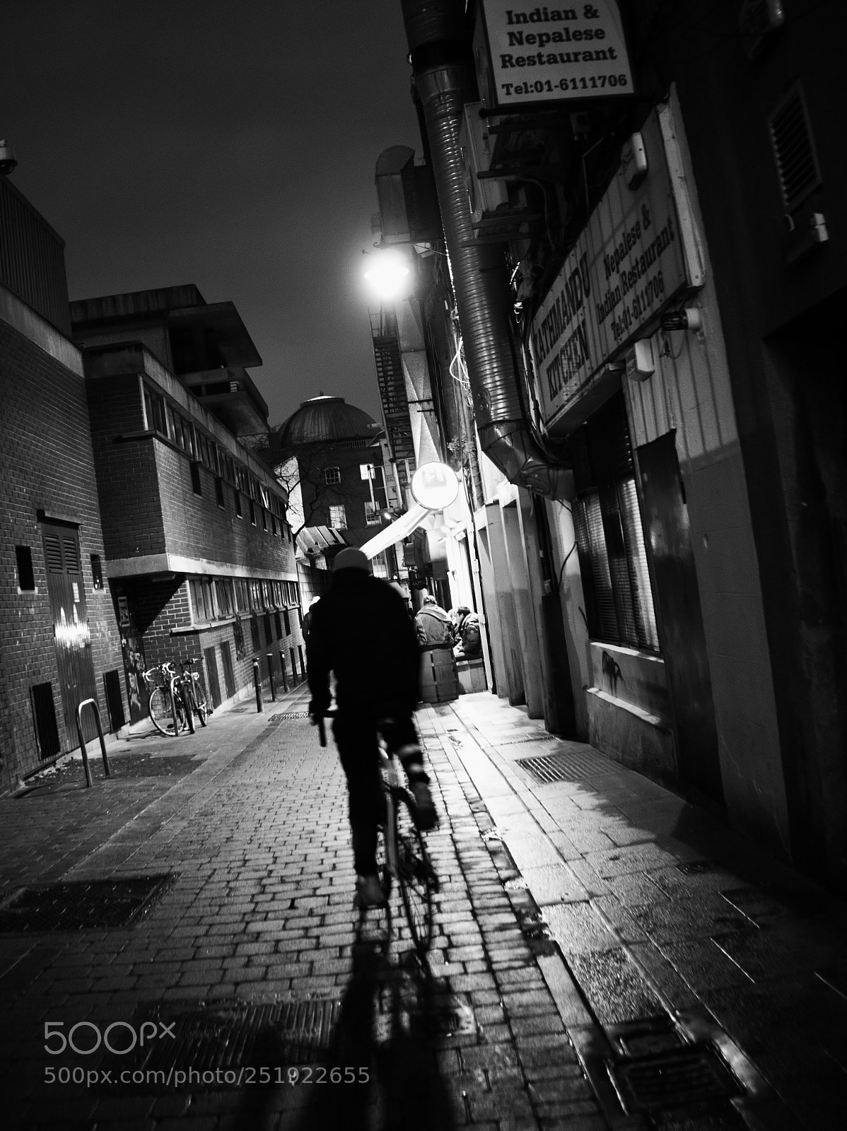 Olympus PEN-F sample photo. Dublin at night photography