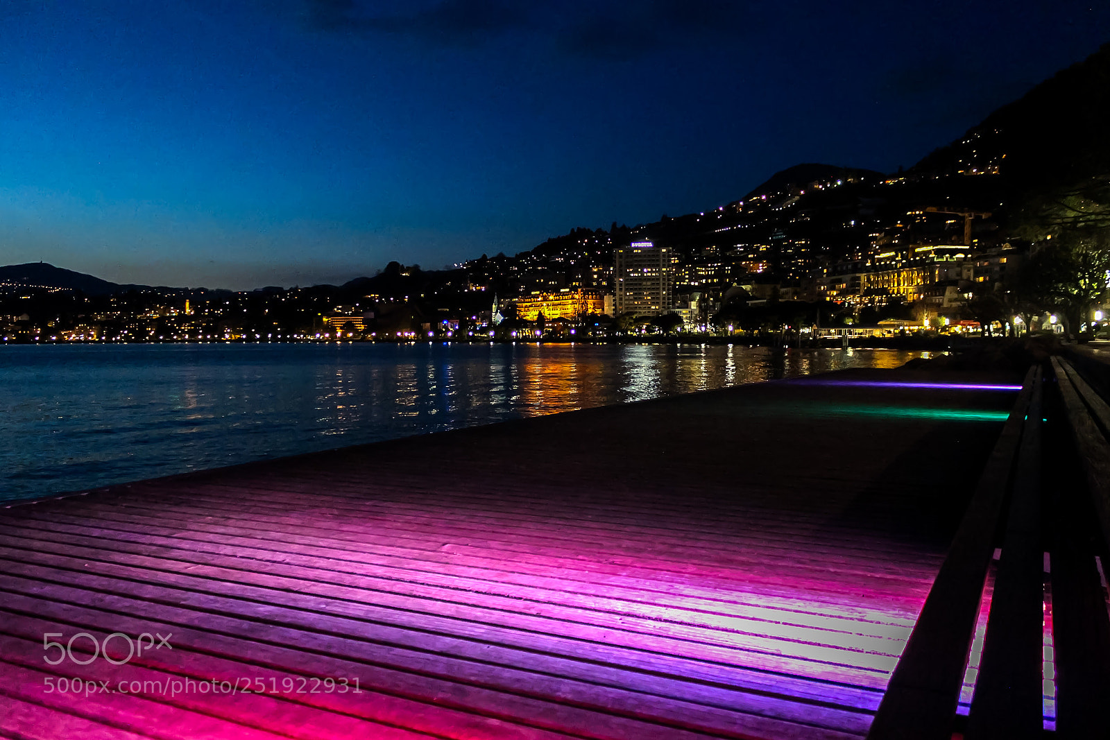 Canon EOS 600D (Rebel EOS T3i / EOS Kiss X5) sample photo. Montreux at night photography