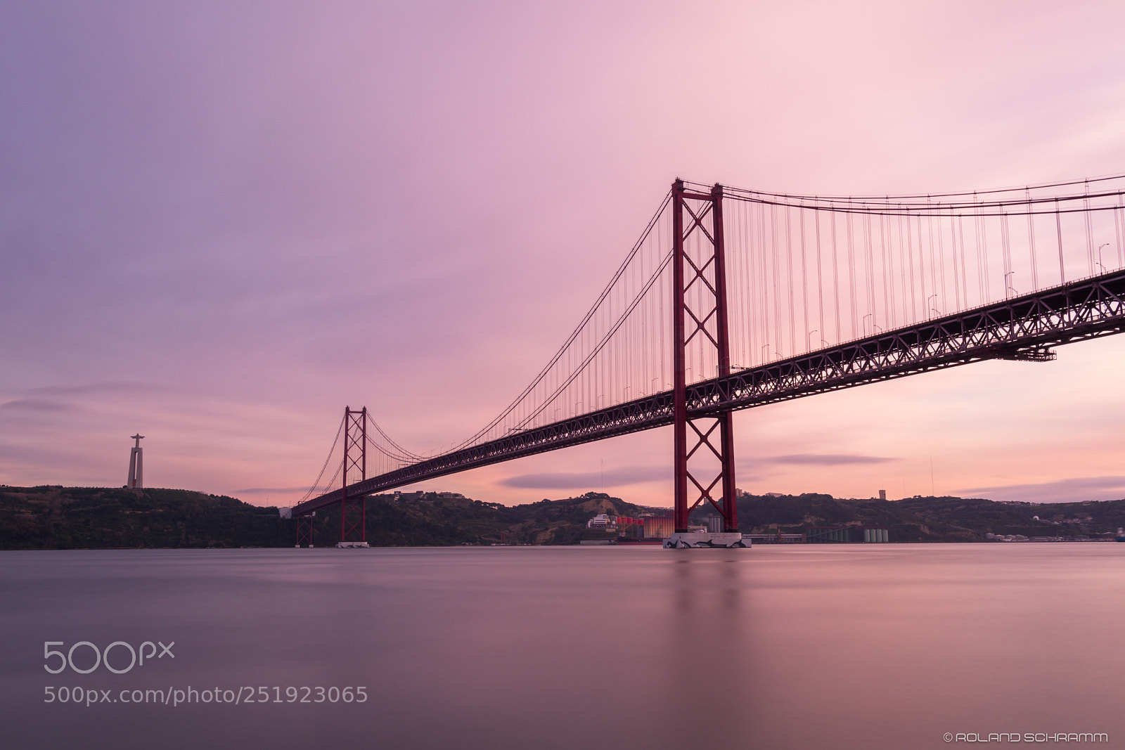 Canon EOS M6 sample photo. Ponte 25 de abril photography