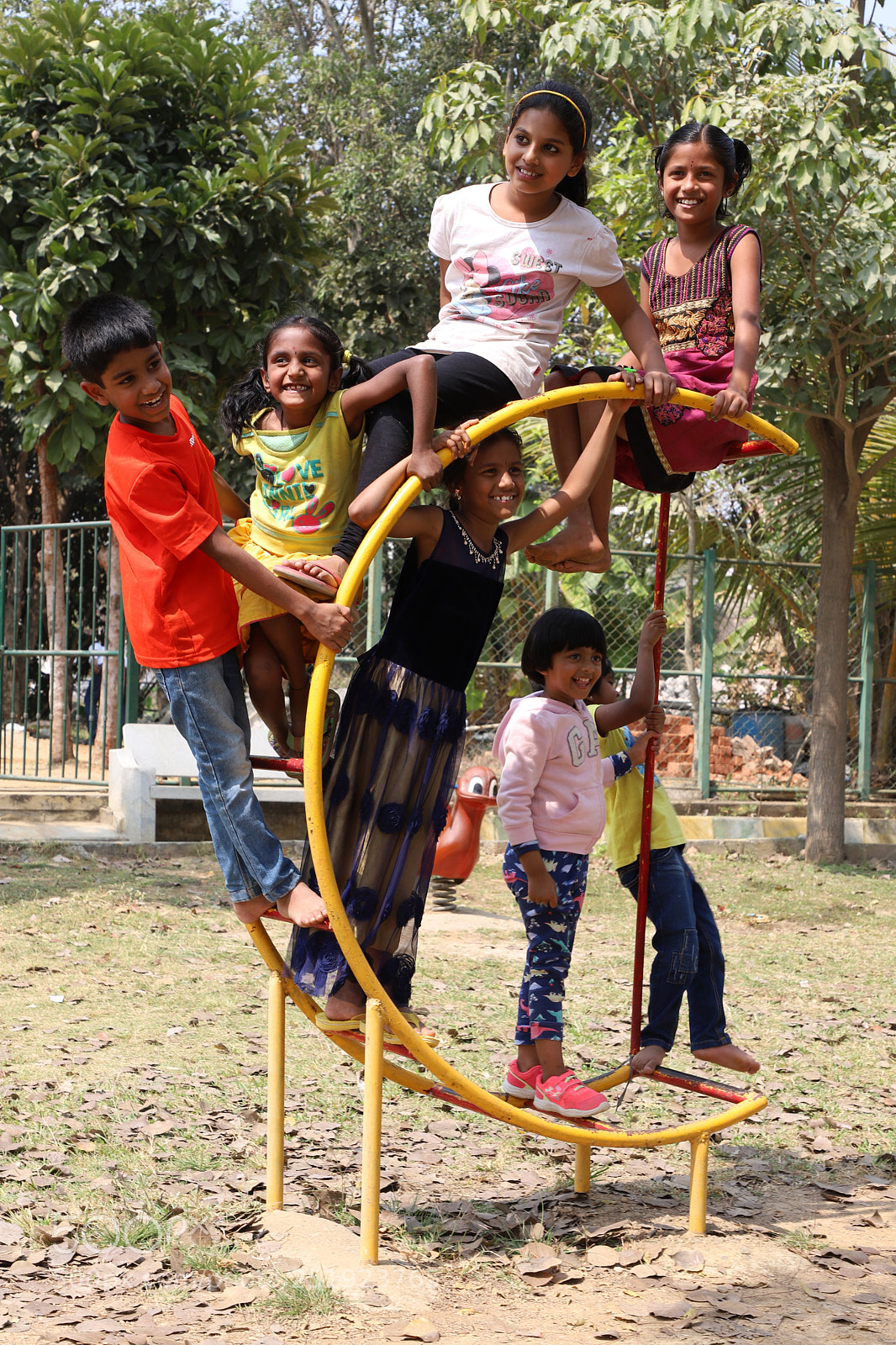 Canon EOS 6D Mark II sample photo. Kids play photography