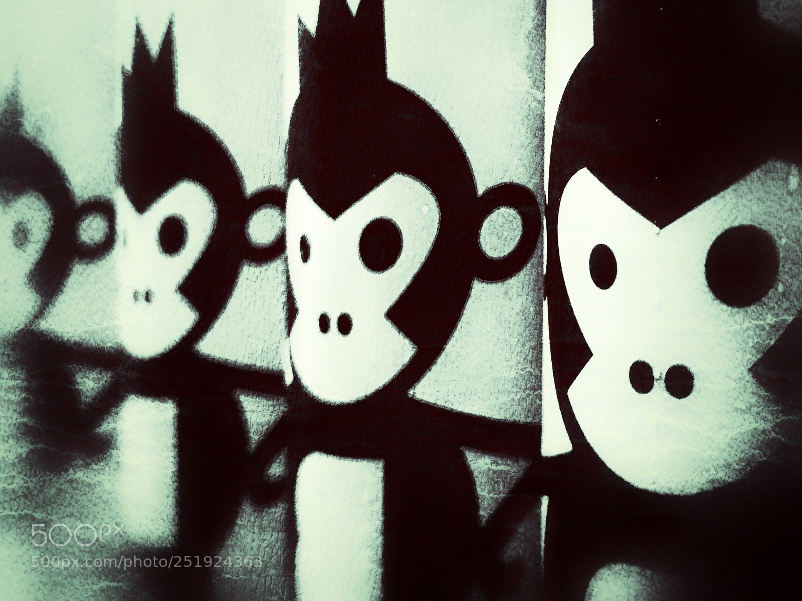 Apple iPhone 7 sample photo. Monkeys  photography