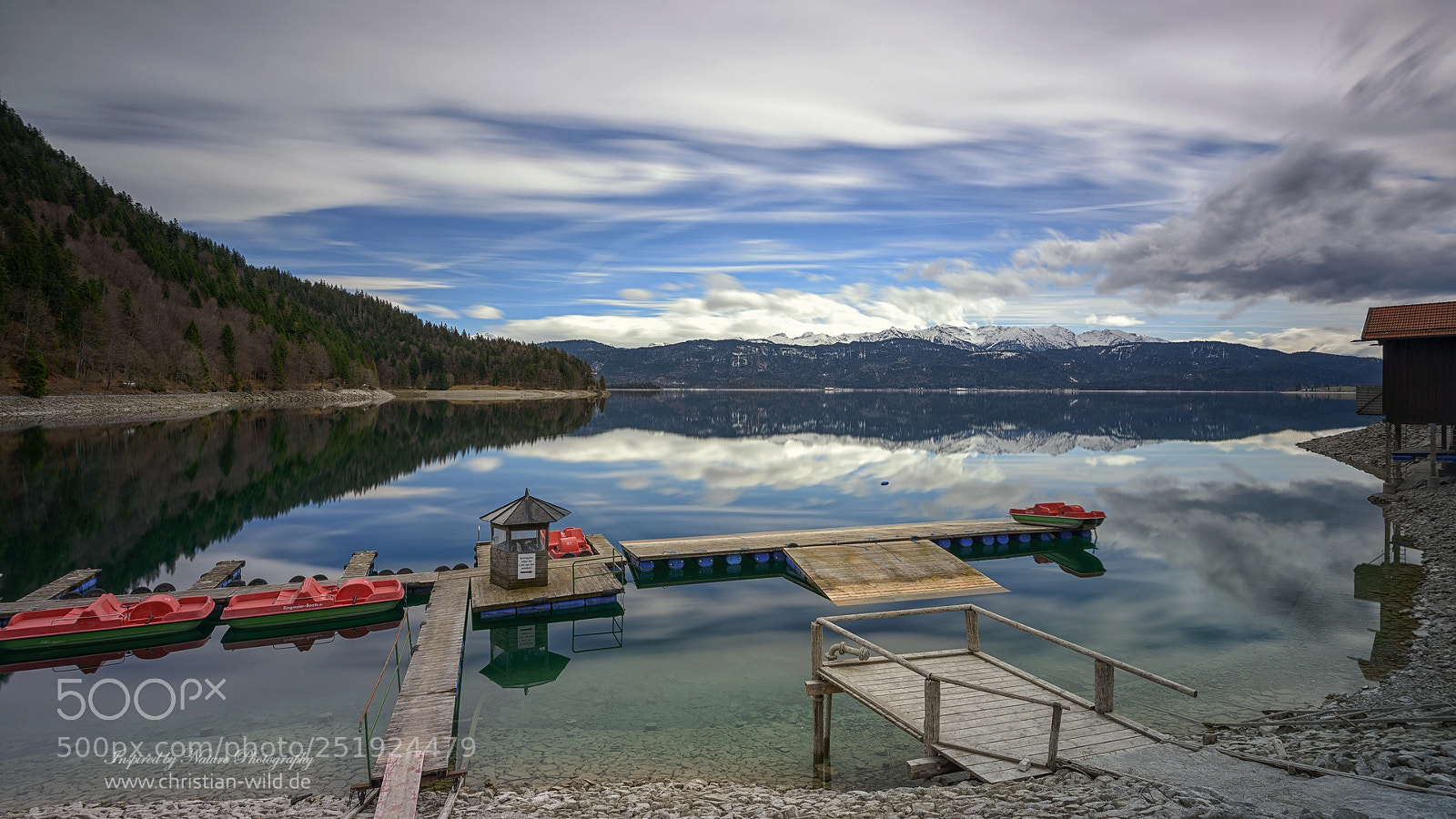 Nikon D800 sample photo. Pedalboat has a break photography