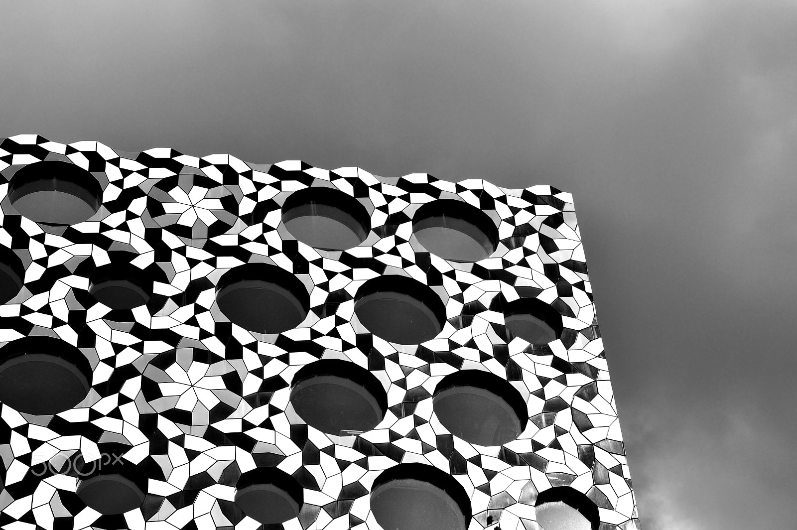 Nikon D3200 + Nikon AF-S Nikkor 50mm F1.8G sample photo. Geometry architecture design photography