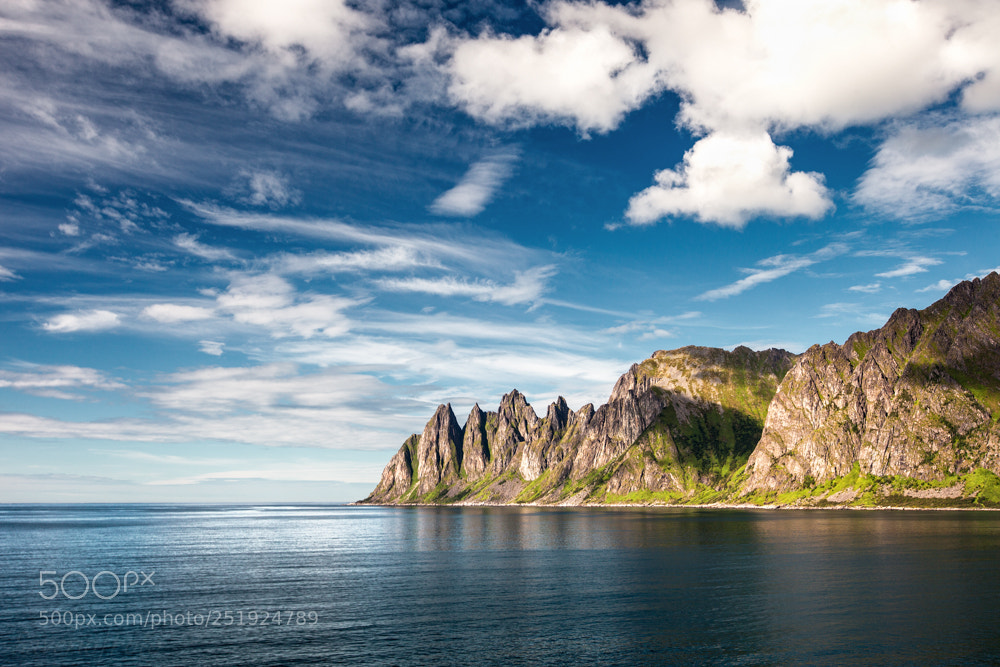 Canon EOS 5D Mark II sample photo. Senja tungeneset photography