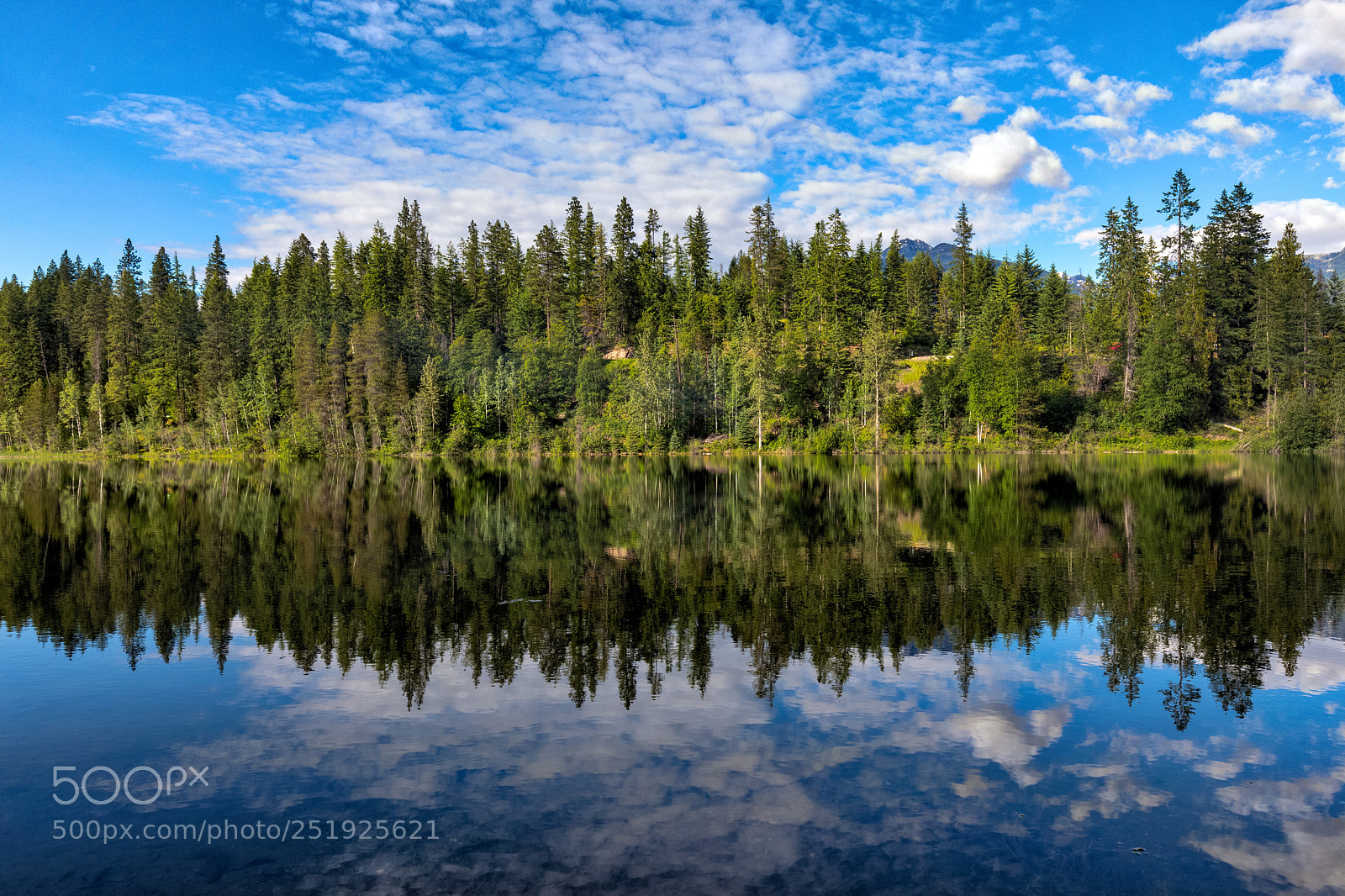 Canon EOS 5D Mark IV sample photo. Mirror lake near kaslo photography
