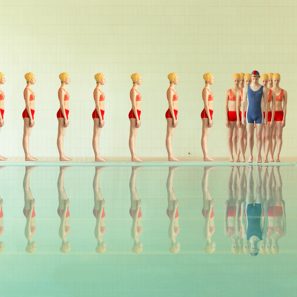 pool &ndash; k&oacute;pia by Maria Svarbova on 500px.com