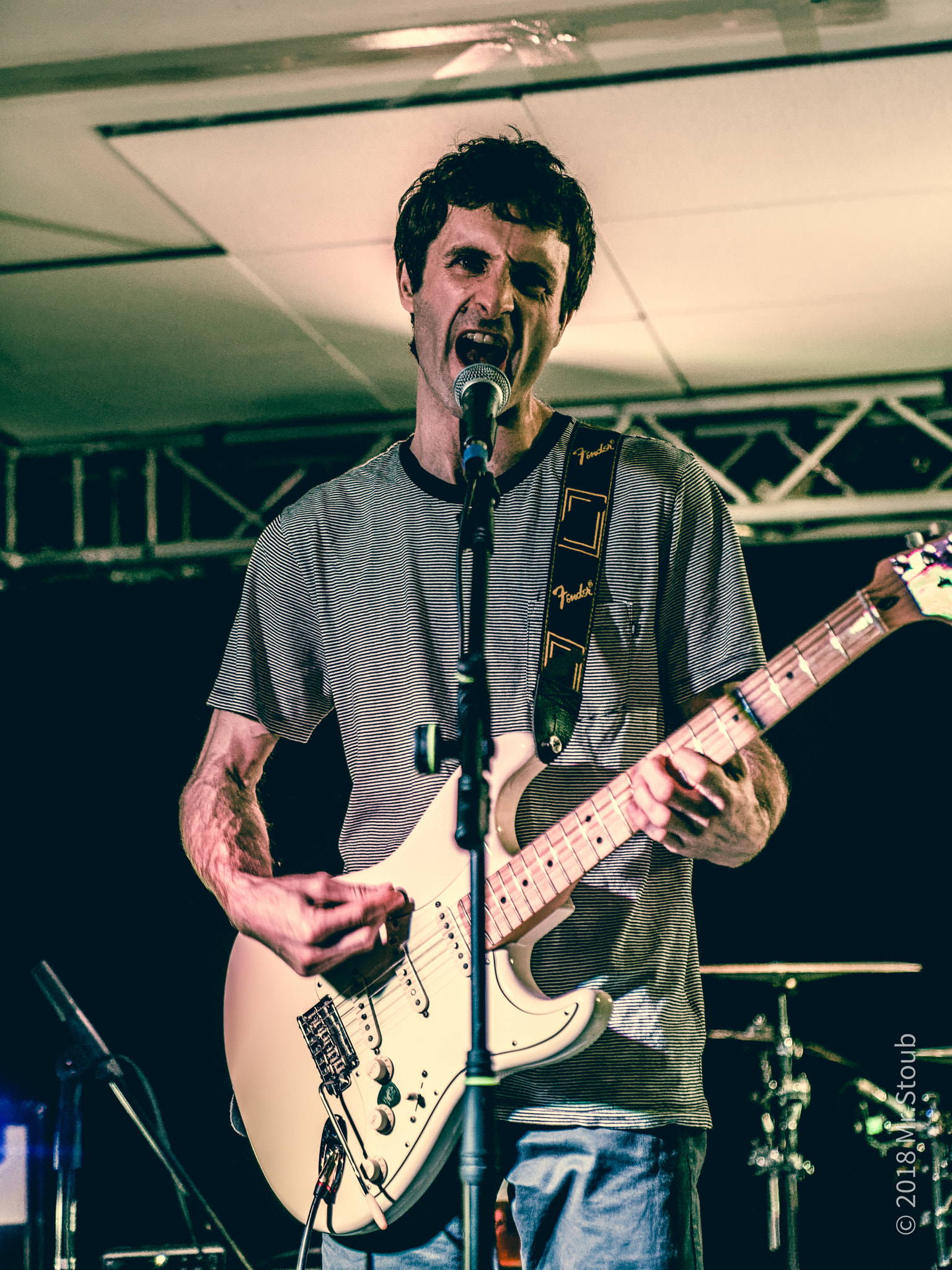 Sony a7R II + Sony FE 24-70mm F2.8 GM sample photo. Lovecraft + bigfoot bichon @la cave a rock 1 photography