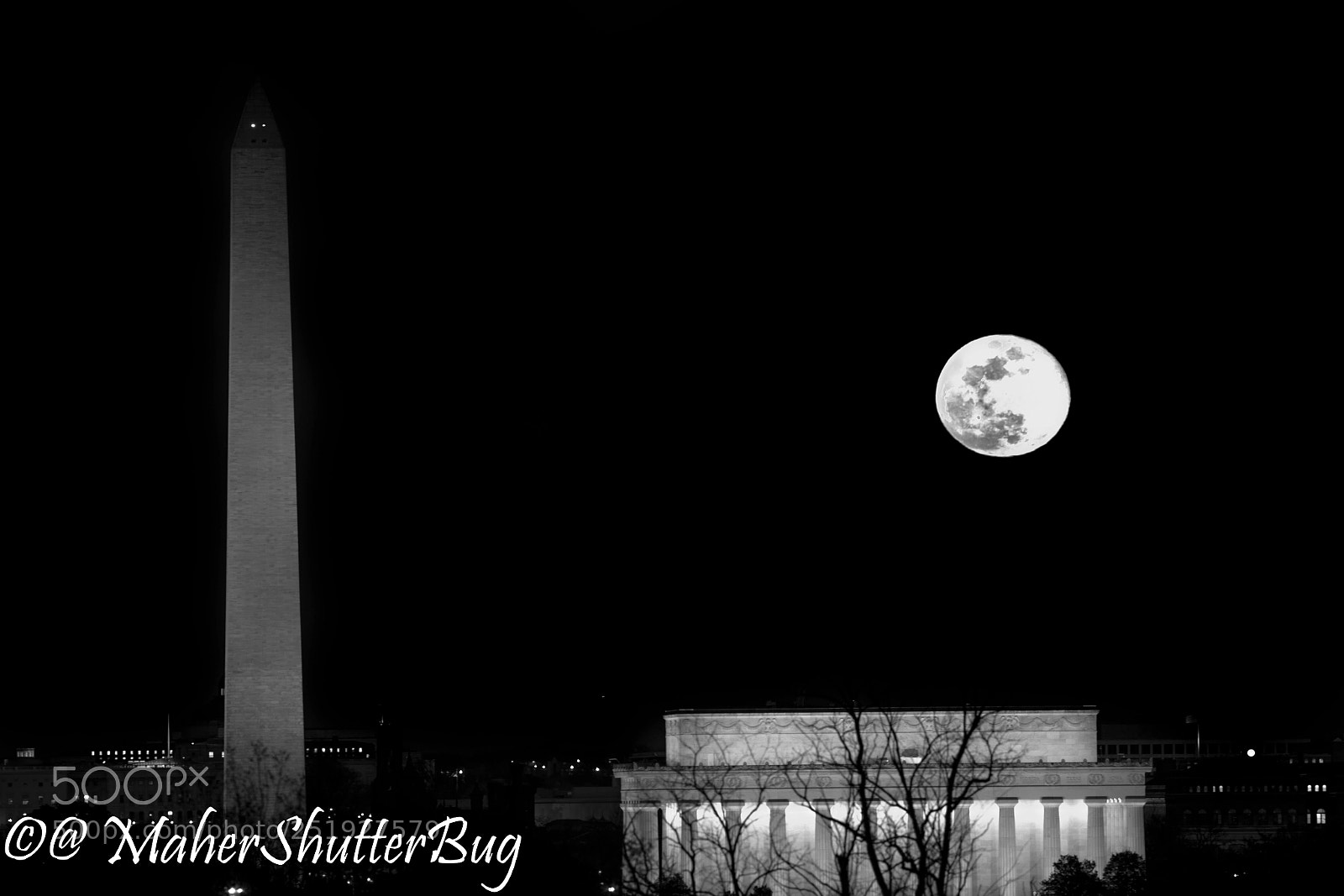 Canon EOS 5D Mark IV sample photo. Blue moon gorgeous  photography