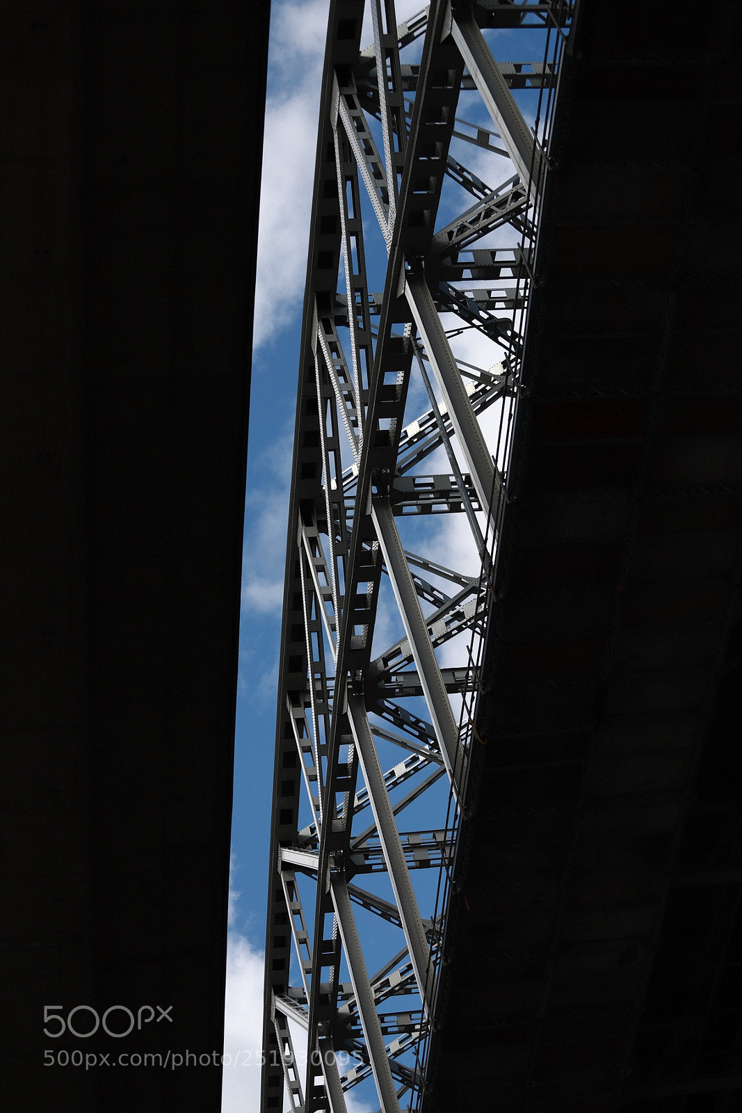 Canon EOS 6D Mark II sample photo. Bridge photography
