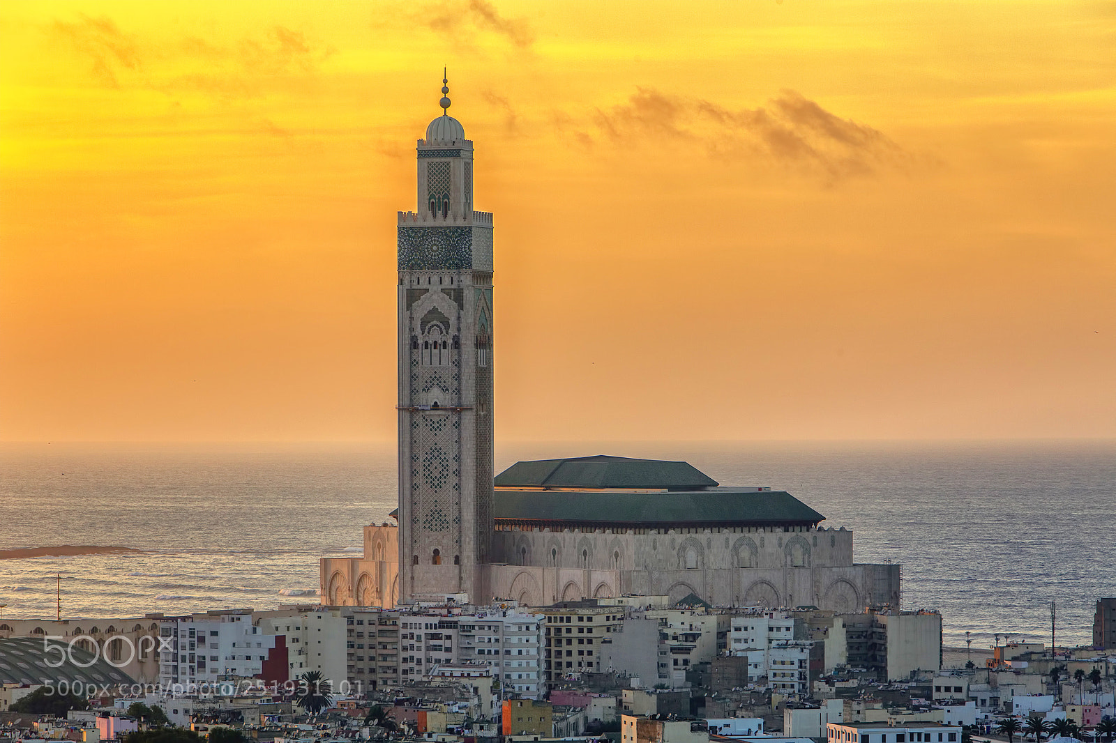 Canon EOS 5D Mark II sample photo. Seascape. casablanca and the photography