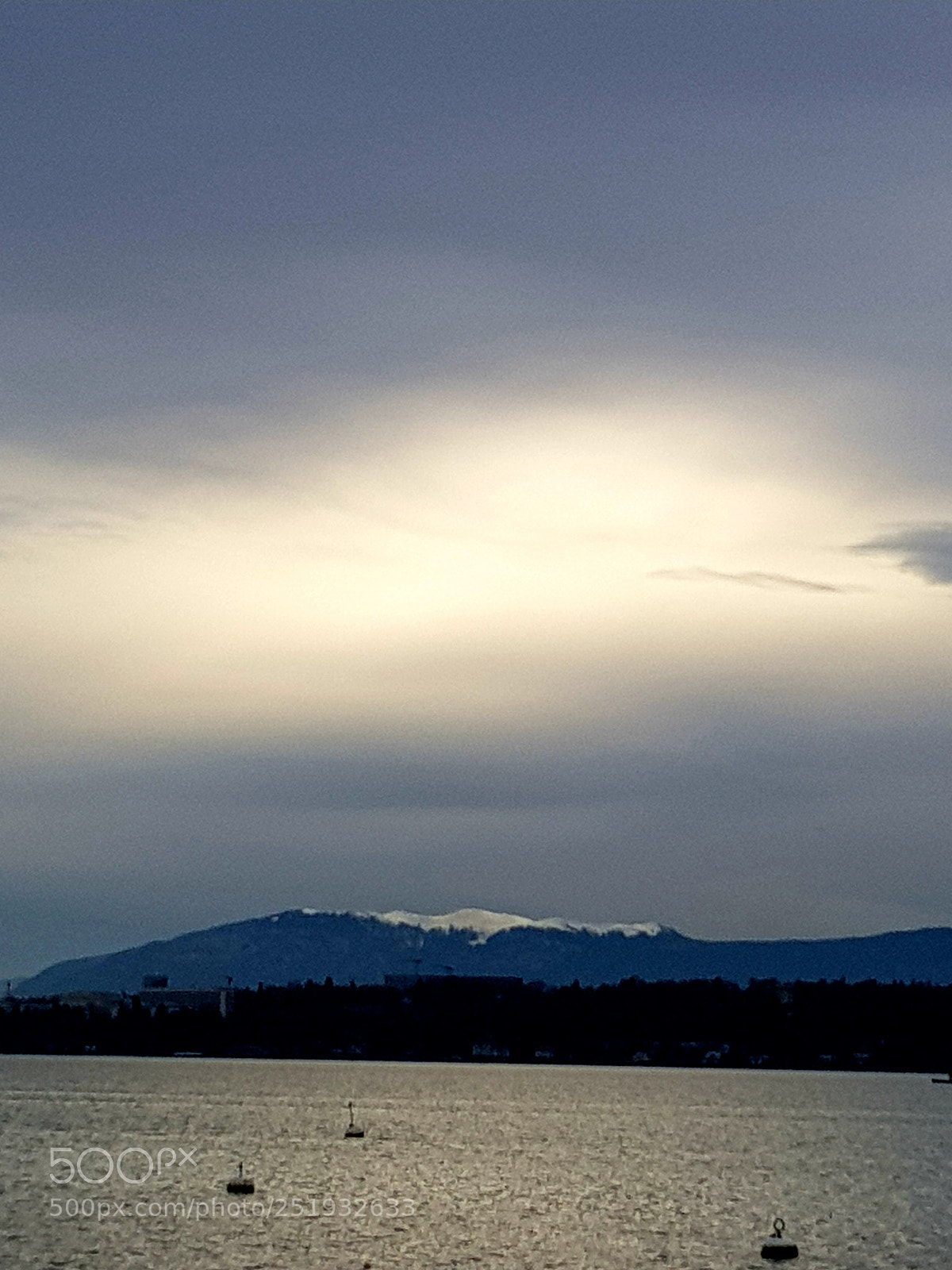 Samsung Galaxy S8 sample photo. Blues night photography