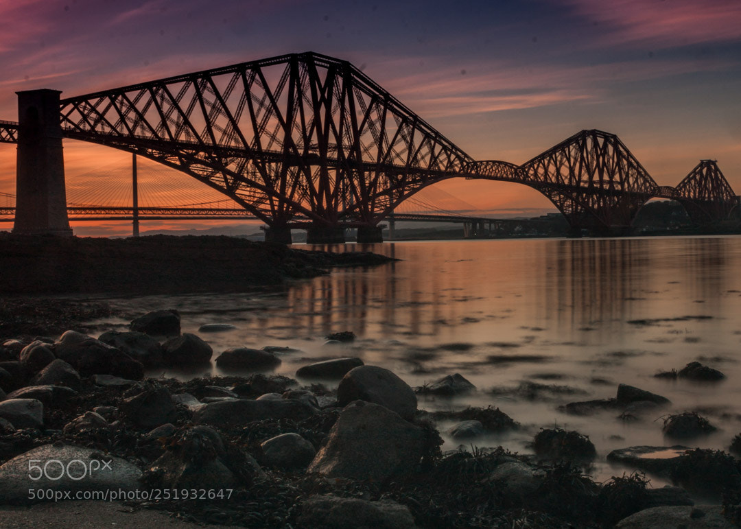 Canon EOS 400D (EOS Digital Rebel XTi / EOS Kiss Digital X) sample photo. Forth bridge at sunset photography