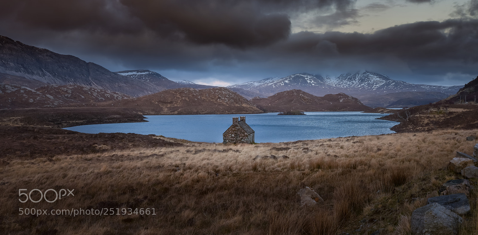 Nikon D810 sample photo. Loch stack bothy photography